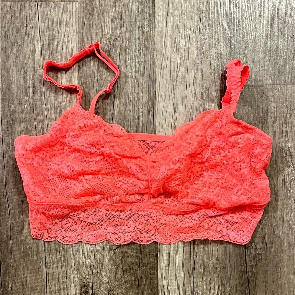 PINK Victoria’s Secret Lace Bralette